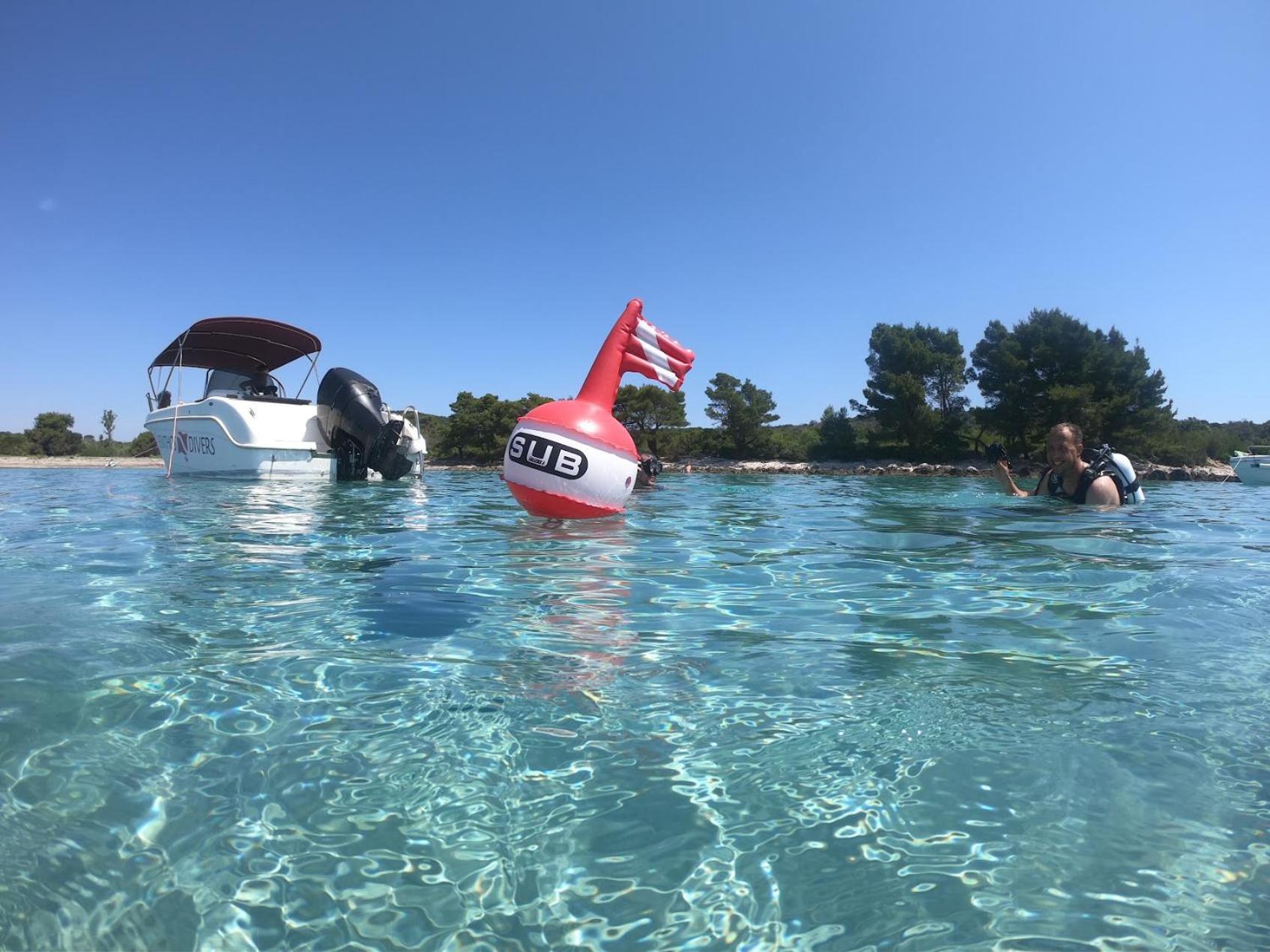 Amaryllis Residence, Apartment Diana & Deluxe Rooms With Shared Kitchen Veli Losinj Luaran gambar
